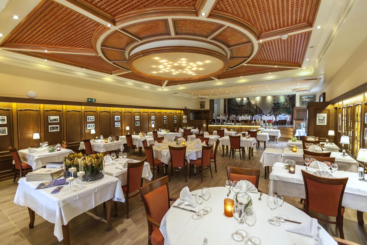 Dine & Sleep Packages
